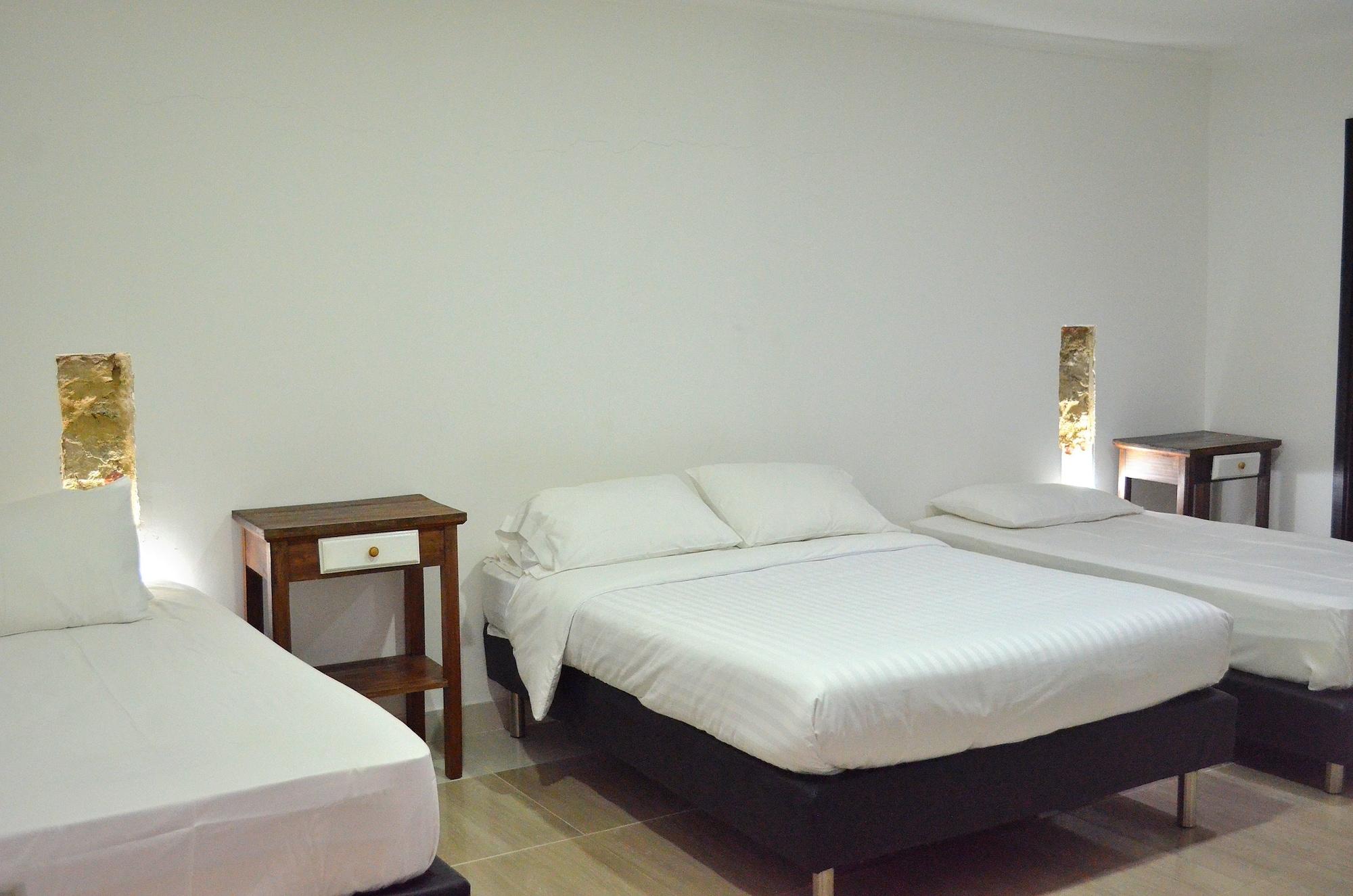 Hotel Galeria La Trinidad Cartagena Exterior photo