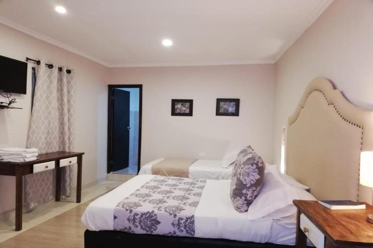 Hotel Galeria La Trinidad Cartagena Exterior photo
