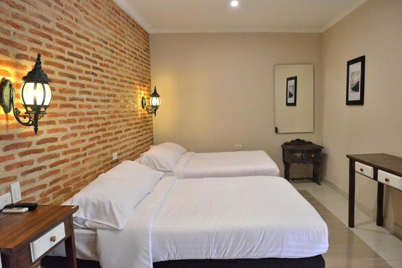 Hotel Galeria La Trinidad Cartagena Exterior photo
