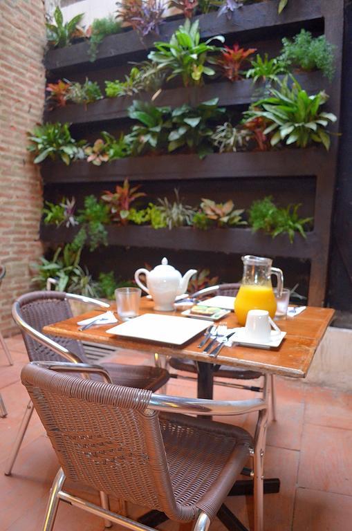 Hotel Galeria La Trinidad Cartagena Exterior photo